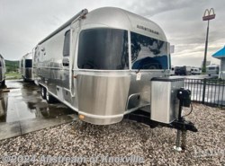 Used 2017 Airstream Flying Cloud 25FBT available in Knoxville, Tennessee