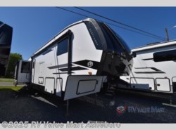 New 2025 East to West Tandara 386MB-OK available in Franklinville, North Carolina
