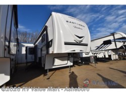 New 2026 East to West Tandara 388LR available in Franklinville, North Carolina