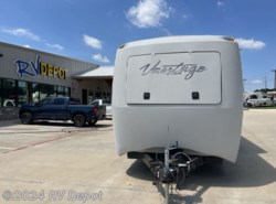 Used 2012 Keystone Vantage 32QBS available in Cleburne, Texas