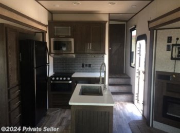 Used 2019 Forest River Wildwood Heritage Glen LTZ available in Hastings, Minnesota