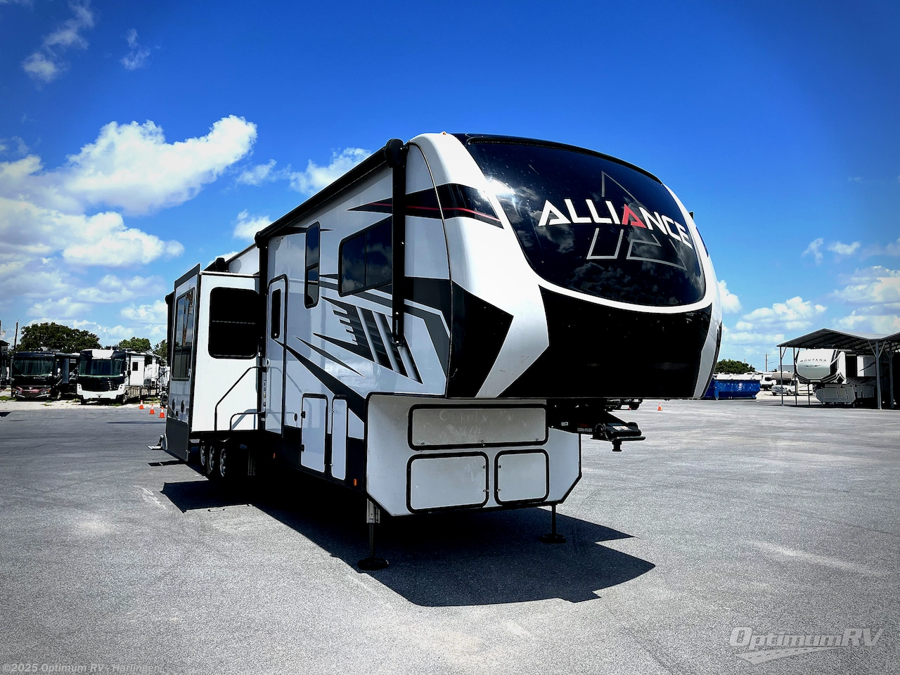 Used 2023 Skyline Alliance Valor 43V13 available in La Feria, Texas