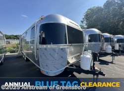New 2026 Airstream Flying Cloud 27FB available in Colfax, North Carolina