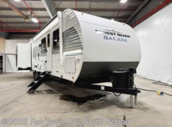 New 2025 Forest River Salem 31KQBTS available in North Branch, Michigan