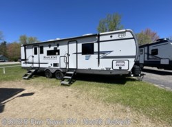 New 2025 Forest River Salem Hemisphere 265BSRB available in North Branch, Michigan