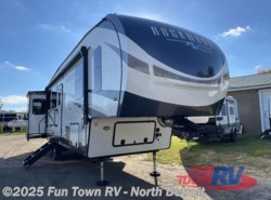 Used 2023 Forest River Rockwood Signature 2898BS available in North Branch, Michigan