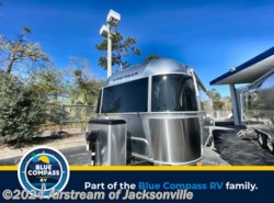 New 2024 Airstream Flying Cloud 27FB available in Jacksonville, Florida