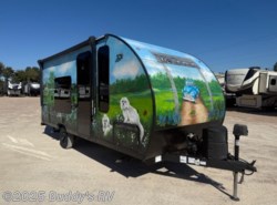 Used 2021 Forest River Cherokee Wolf Pup 16FQBL available in Cleburne, Texas