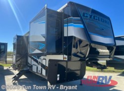 New 2025 Heartland Cyclone 4008 available in Bryant, Arkansas