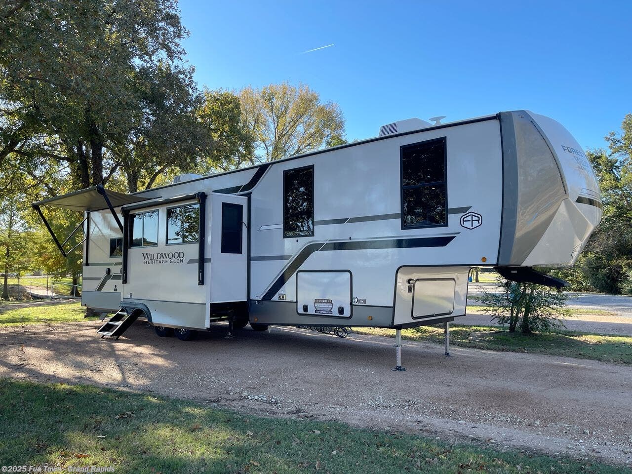 New 2025 Forest River Wildwood Heritage Glen 375FAM available in Rockford, Michigan