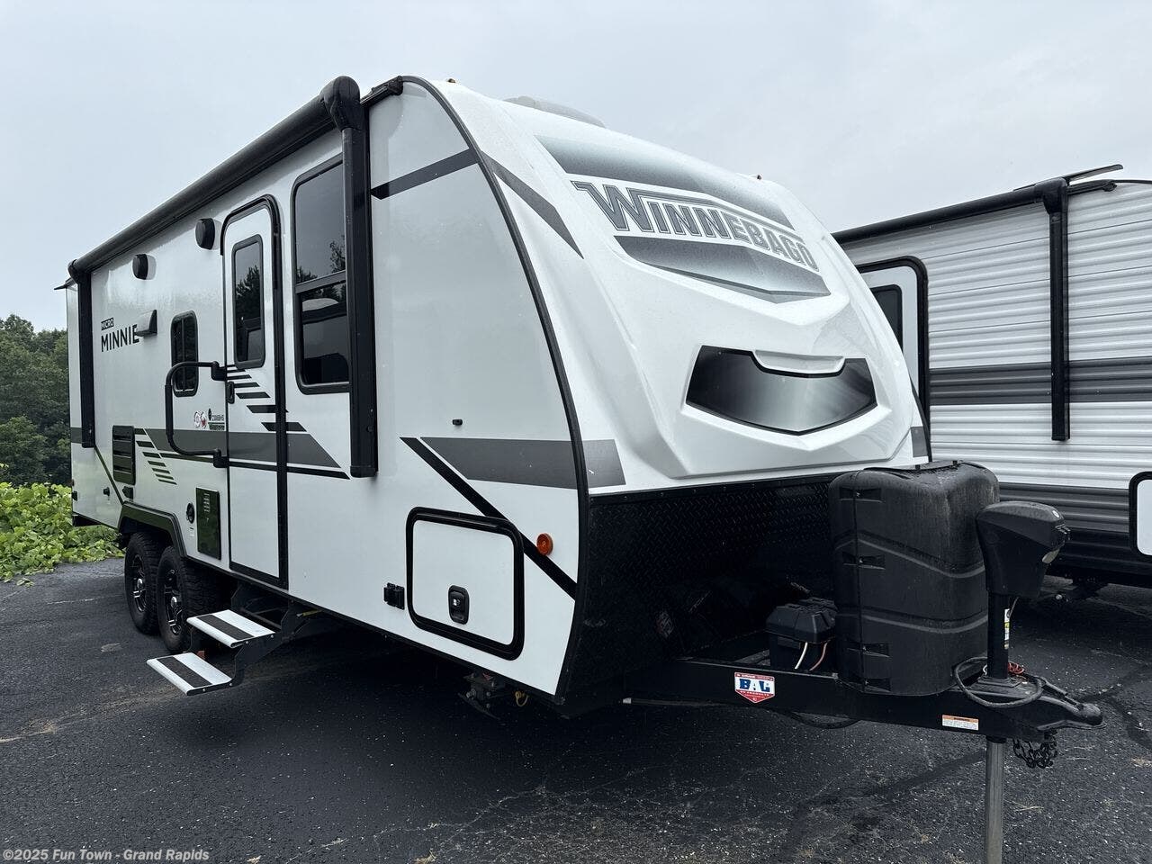 Used 2021 Winnebago Micro Minnie 2306BHS available in Rockford, Michigan