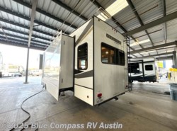 Used 2021 Alliance RV Paradigm 340RL available in Buda, Texas