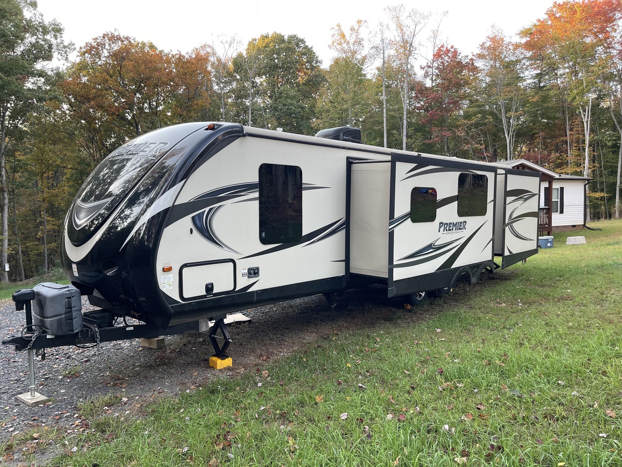Used 2015 Keystone Premier Ultra Lite 34BHPR available in Axton, Virginia