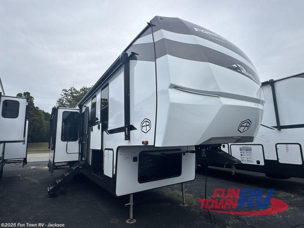 New 2026 Forest River Sierra 4002FB available in Jackson, Mississippi