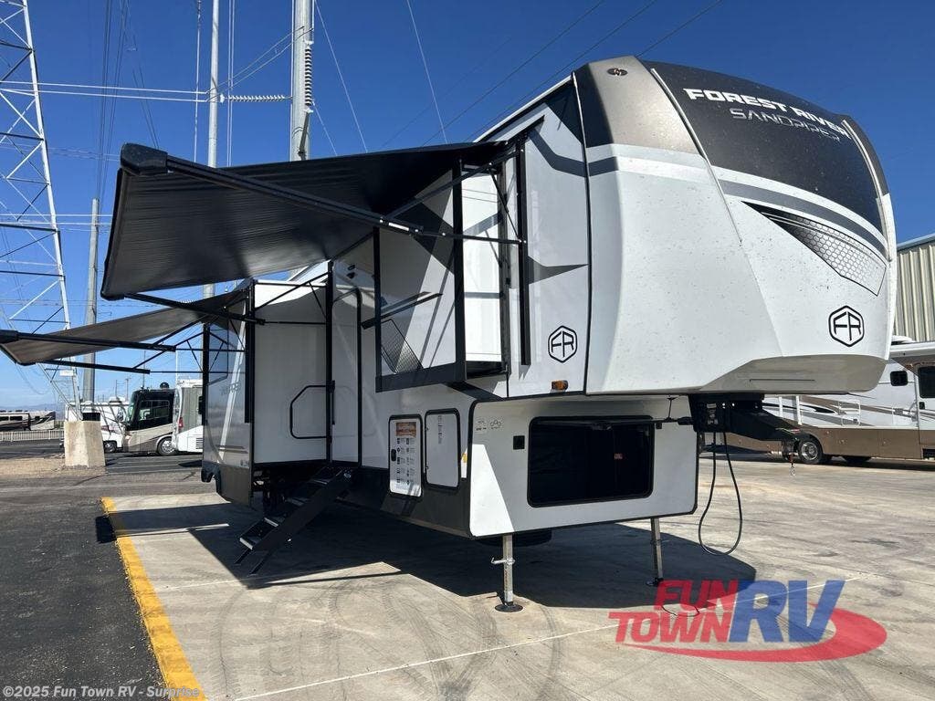 New 2026 Forest River Sandpiper 3710HBFB available in Surprise, Arizona