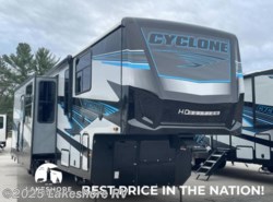 New 2025 Heartland Cyclone 4006 available in Muskegon, Michigan