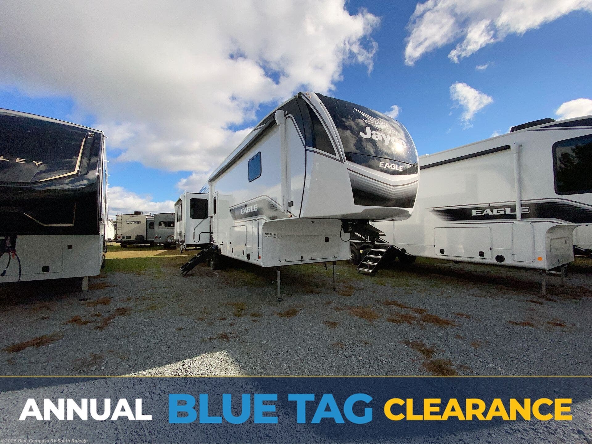 New 2026 Jayco Eagle 335LSTS available in Benson, North Carolina