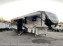 Used 2018 Keystone Avalanche available in Scottsville, Kentucky
