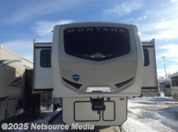 New 2018 Keystone Montana 3730FL available in Minot, North Dakota