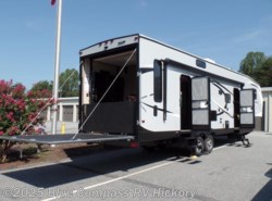 New 2017 Forest River Cherokee Wolf Pack 285PACK13 available in Claremont, North Carolina