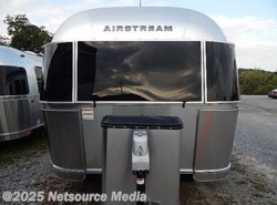 Used 2019 Airstream International Signature 28RBQ available in Louisville, Tennessee