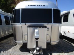 New 2020 Airstream Globetrotter 25FBT available in Louisville, Tennessee