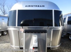 New 2020 Airstream Flying Cloud 25FBT available in Louisville, Tennessee