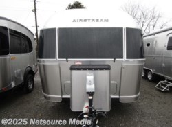 New 2020 Airstream Flying Cloud 27FB available in Louisville, Tennessee