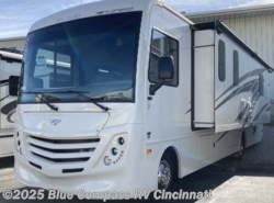 New 2021 Fleetwood Flair 32S available in Cincinnati, Ohio