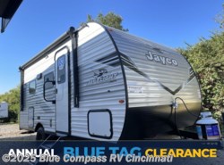 New 2026 Jayco Jay Flight SLX 160LK available in Cincinnati, Ohio