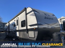 Used 2023 Jayco Jay Flight SLX 8 324BDS available in Cincinnati, Ohio
