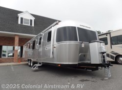 New 2018 Airstream Classic 33FBQ Queen available in Lakewood, New Jersey