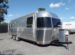 New 2019 Airstream Flying Cloud 27FBT Twin available in Lakewood, New Jersey
