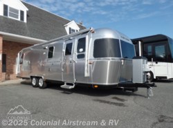 New 2019 Airstream Classic 30RBQ Queen available in Lakewood, New Jersey