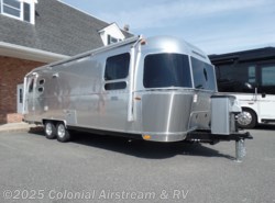 New 2019 Airstream Globetrotter 27FBQ Queen available in Lakewood, New Jersey
