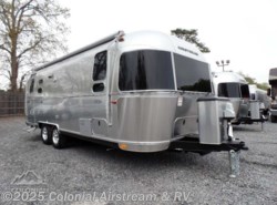 New 2019 Airstream Flying Cloud 25FBT Twin available in Lakewood, New Jersey