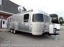 New 2020 Airstream Flying Cloud 27FBQ Queen available in Lakewood, New Jersey