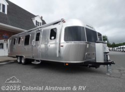 New 2020 Airstream Classic 33FBQ Queen available in Lakewood, New Jersey