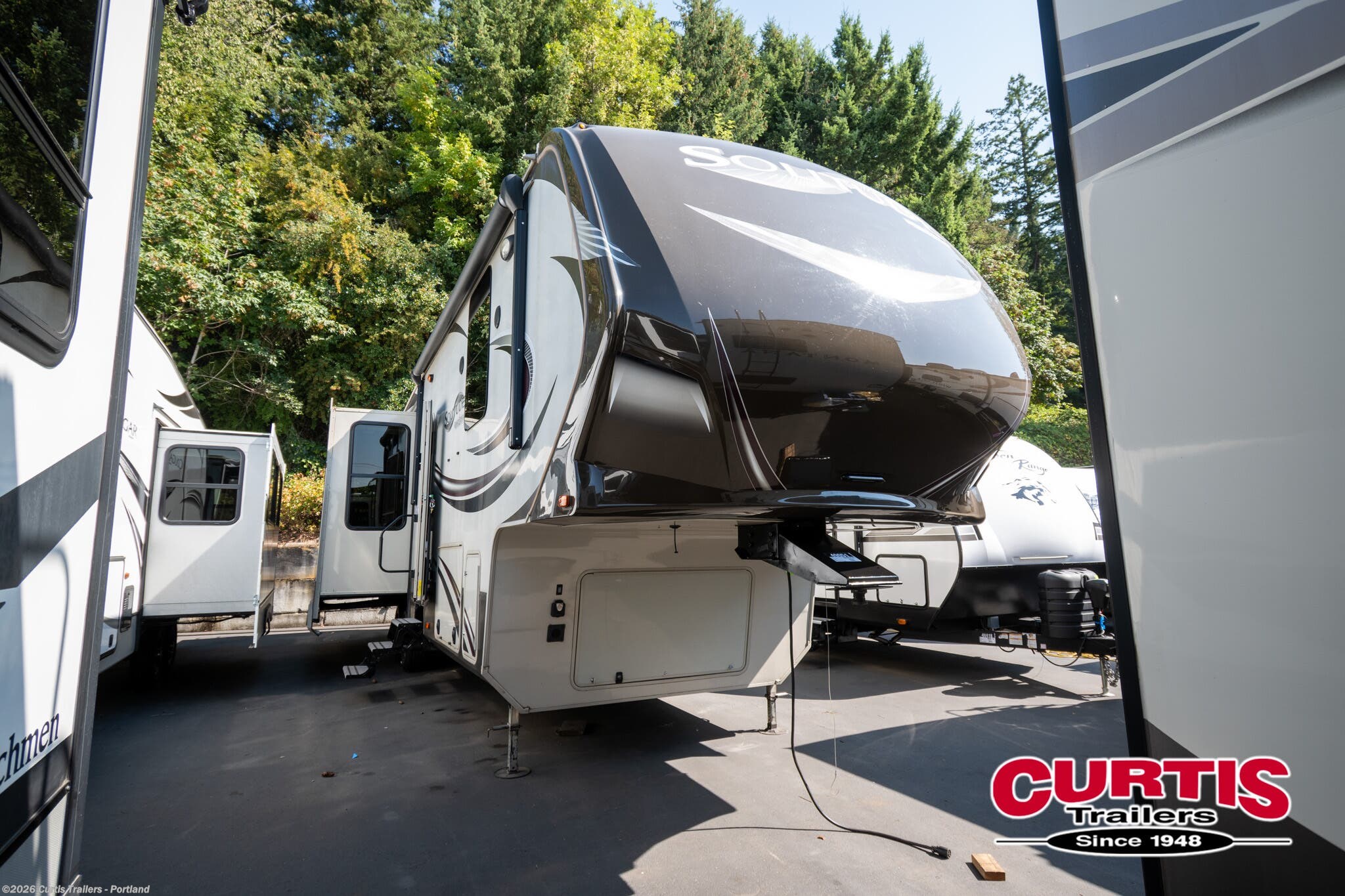 Used 2015 Grand Design Solitude 325X available in Portland, Oregon