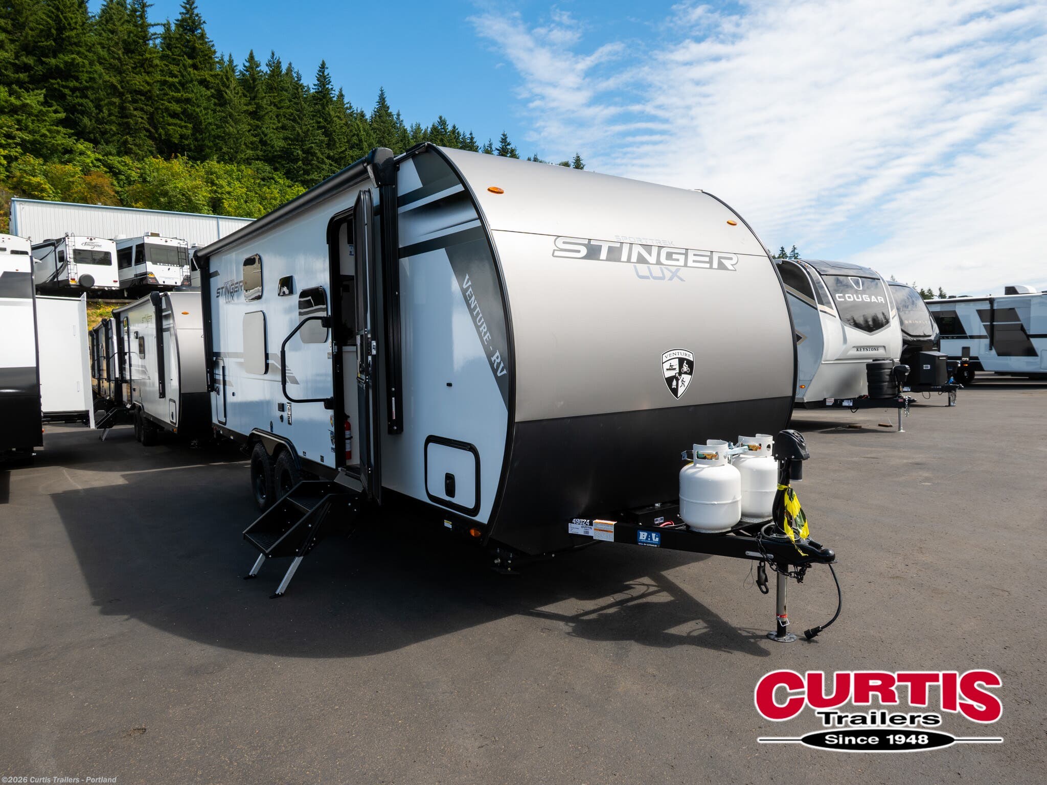 New 2027 Venture RV SportTrek Stinger 222VUD available in Portland, Oregon