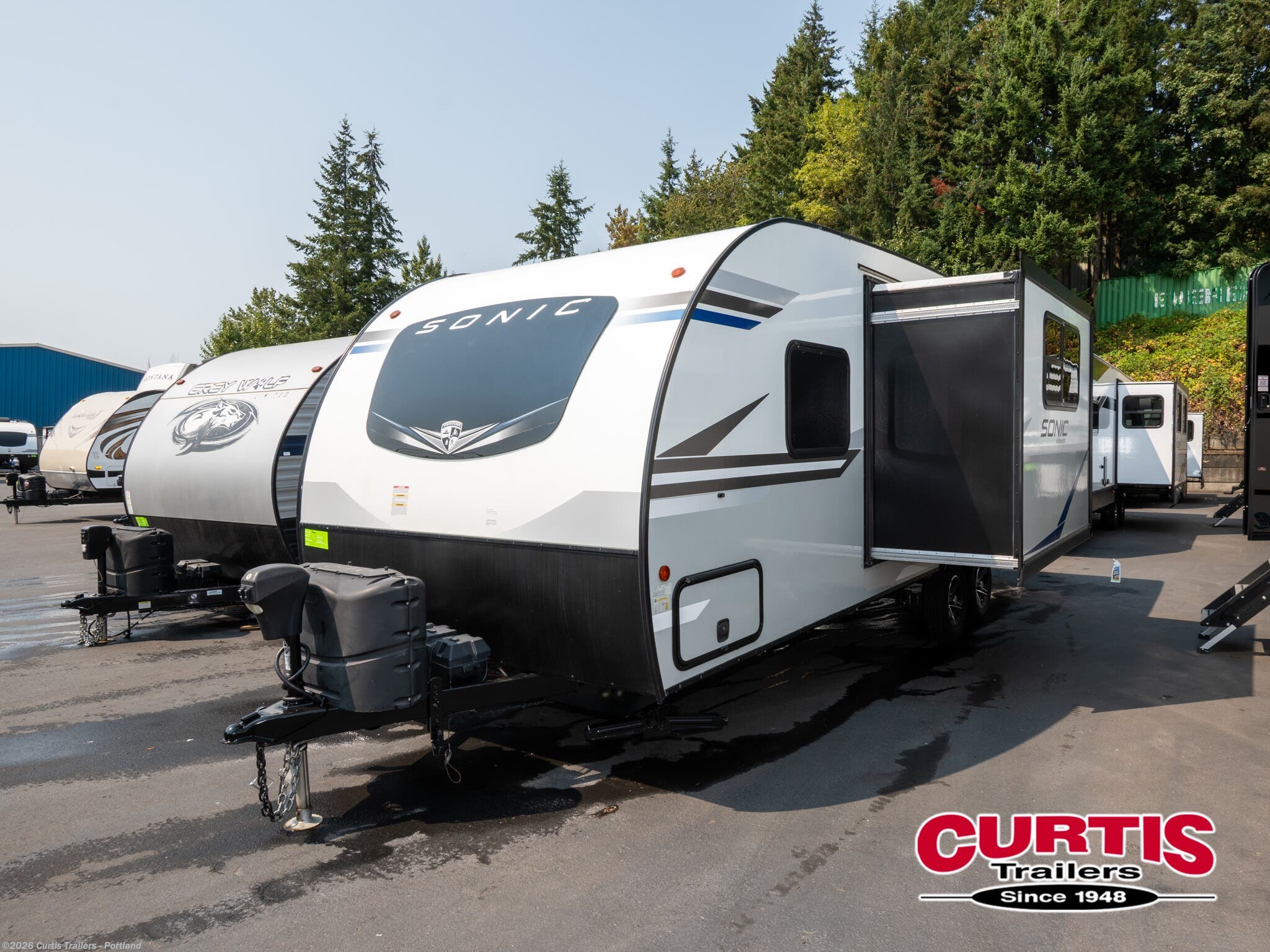 Used 2021 Venture RV Sonic 220vrb available in Portland, Oregon