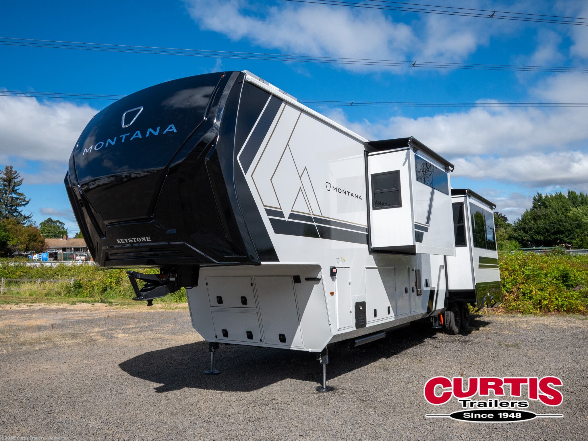 New 2027 Keystone Montana 3900RK available in Beaverton, Oregon