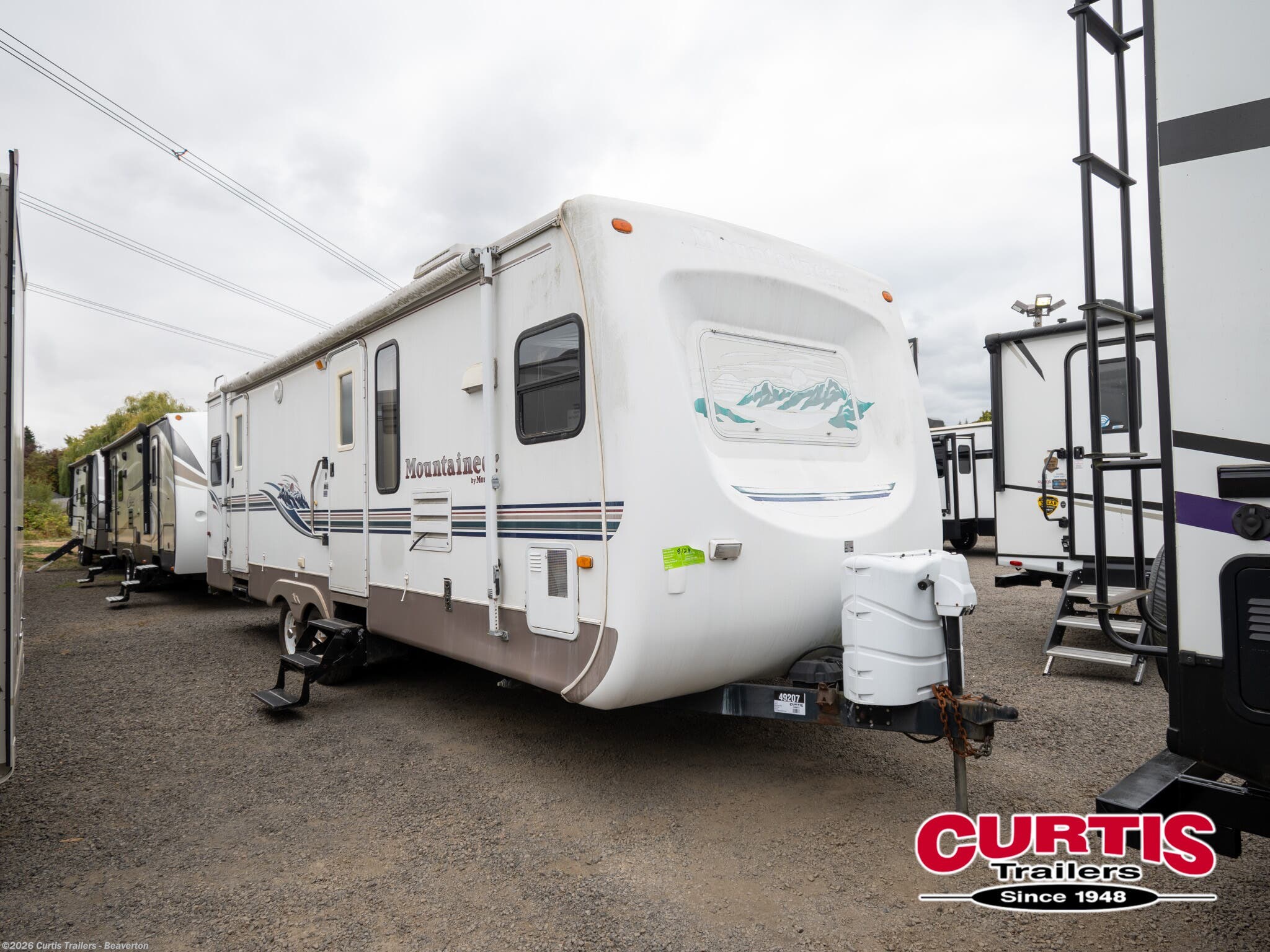 Used 2002 Keystone Montana Mountaineer 305FKS available in Beaverton, Oregon