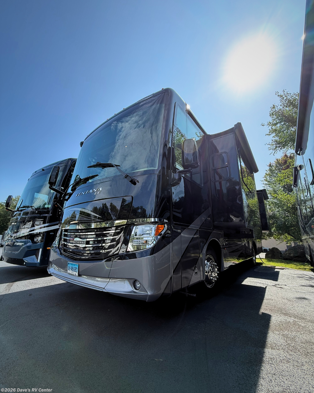 Used 2018 Newmar Ventana LE 3413 available in Danbury, Connecticut