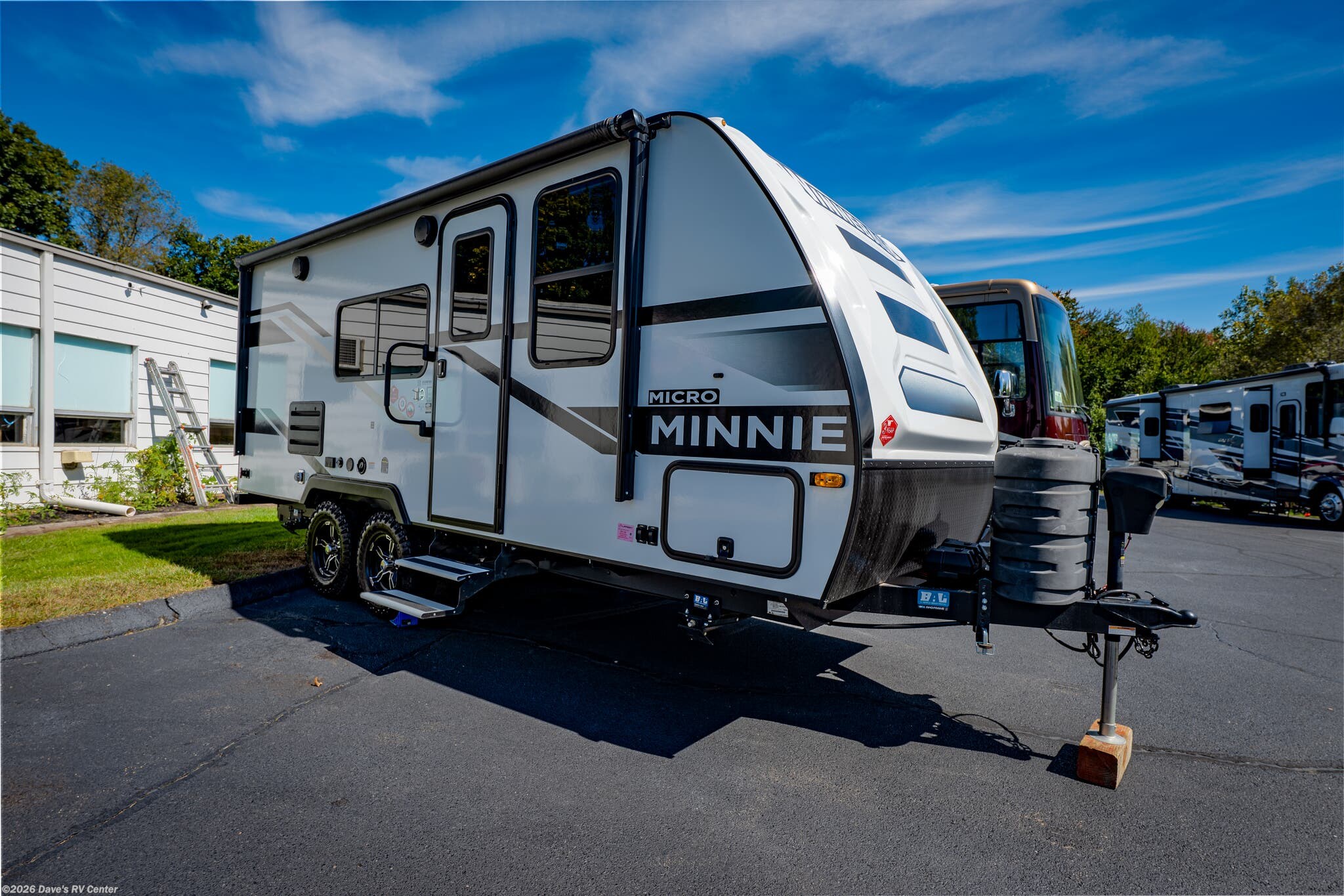 Used 2025 Winnebago Micro Minnie 2108FBS available in Danbury, Connecticut