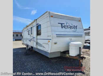 Used 2004 Fleetwood Terry 320DBHS available in Clermont, New Jersey