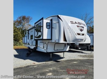 New 2024 Forest River Sabre 37FLL available in Clermont, New Jersey