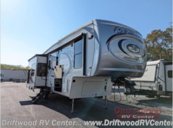 Used 2018 Palomino Columbus Compass 298RLC available in Clermont, New Jersey
