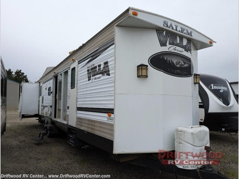 Used 2014 Forest River Salem Villa Series 402QBQ Classic available in Clermont, New Jersey