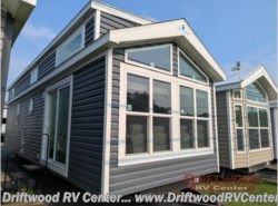 New 2027 RC Industries Canterbury Parkvue P38-SSL FLIP available in Clermont, New Jersey